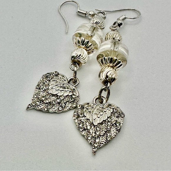 NEW Handmade - Silver Heart Dangle Earrings - Picture 3 of 9